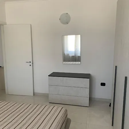 Casa Vista Mare-lato Ovest * Marina di Mandatoriccio